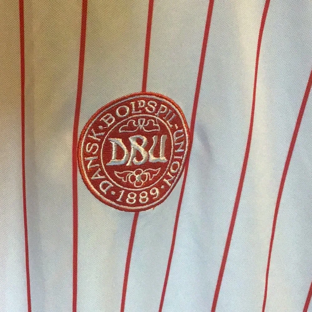 Denmark 2006 soccer jersey